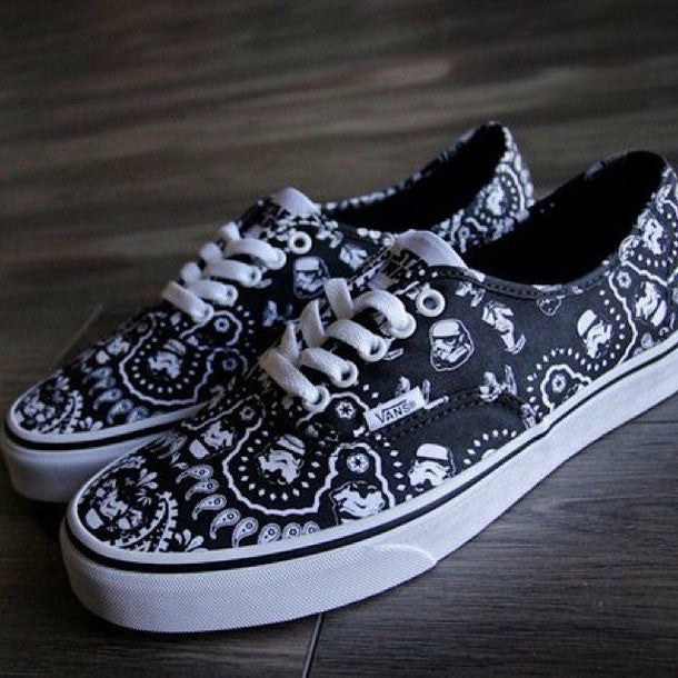 branco-geek-preto-shoes